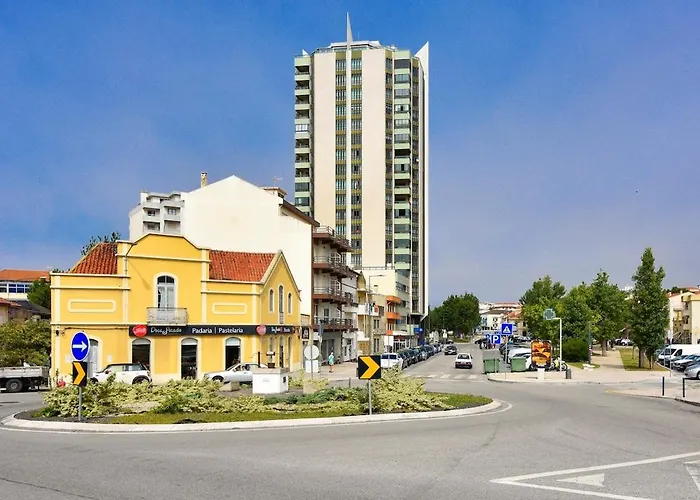 Stupendo Sun & 3br Ffoz Airconditionning Center Διαμέρισμα Tavarede