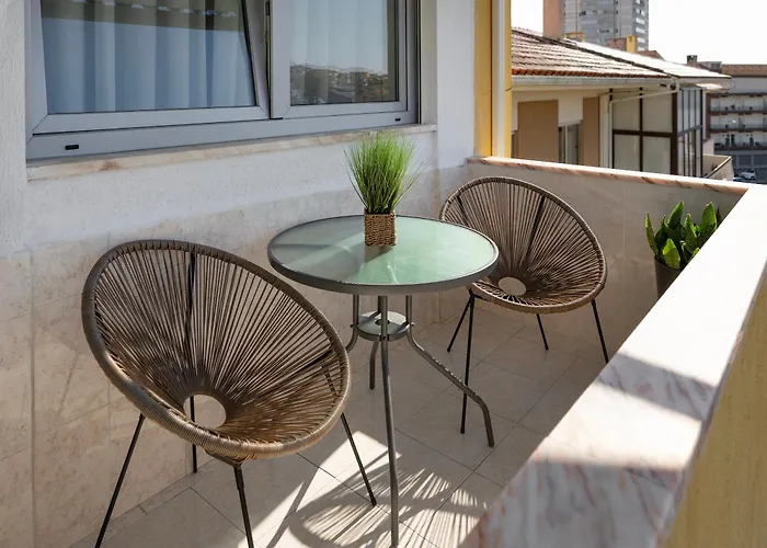Διαμέρισμα Stupendo Sun & 3br Ffoz Airconditionning Center Tavarede